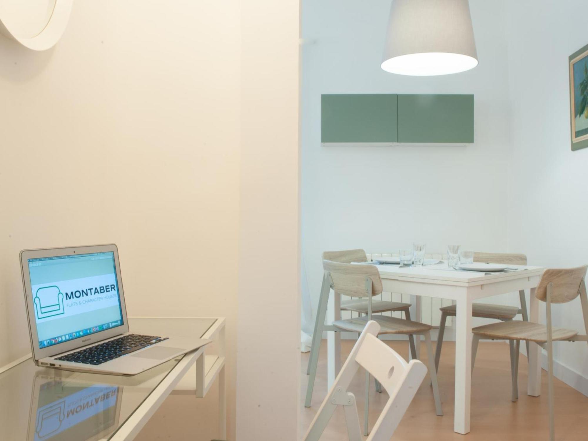 Montaber Apartments - La Paz Market Madrid Room photo