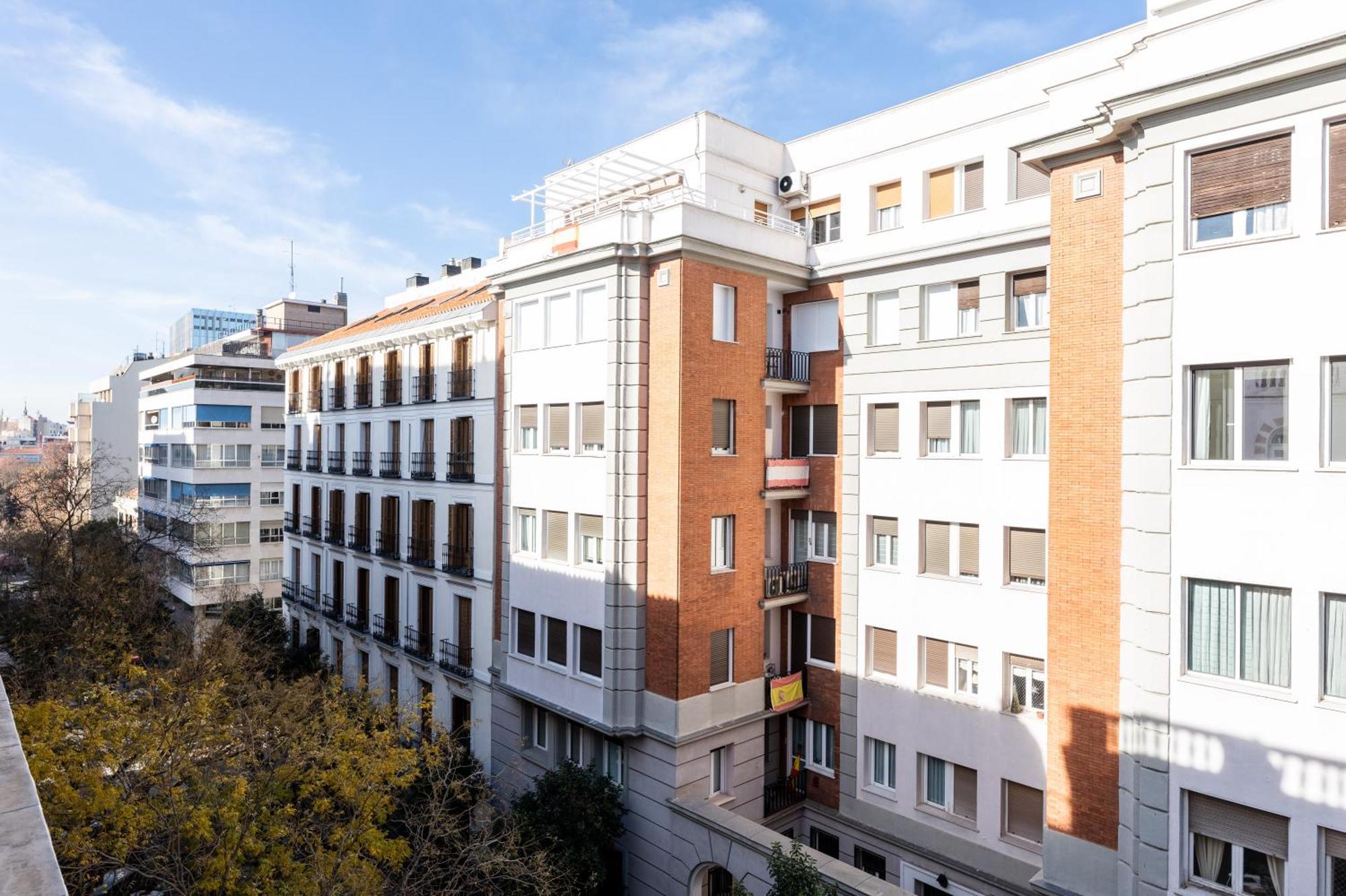 Montaber Apartments - La Paz Market Madrid Exterior photo